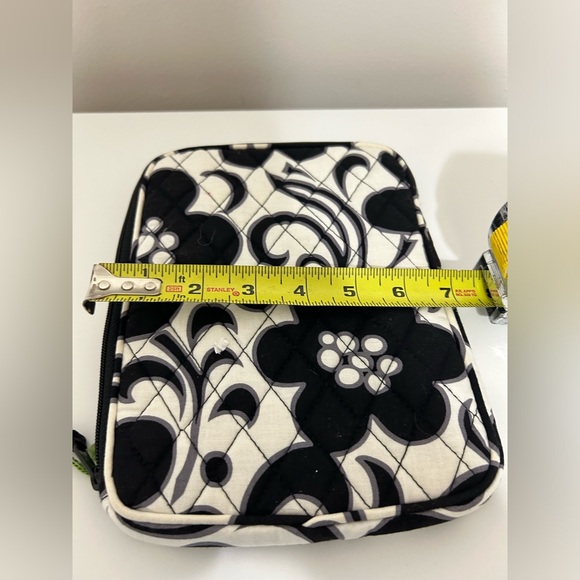 Vera Bradley E-reader holder - Picture 7 of 8